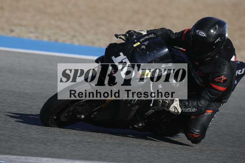 /Archiv-2024/02 29.01.-02.02.2024 Moto Center Thun Jerez/Gruppe schwarz-black/170